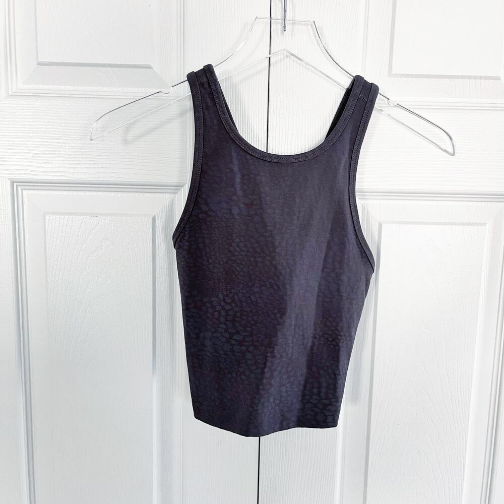 Beyond Yoga Studio Cropped Longline Tank Shadow Grey Textured Athletic Top